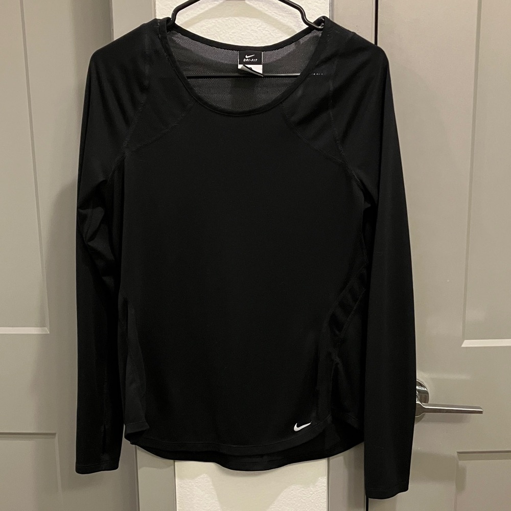 Nike Women's Black Long Sleeve Tee